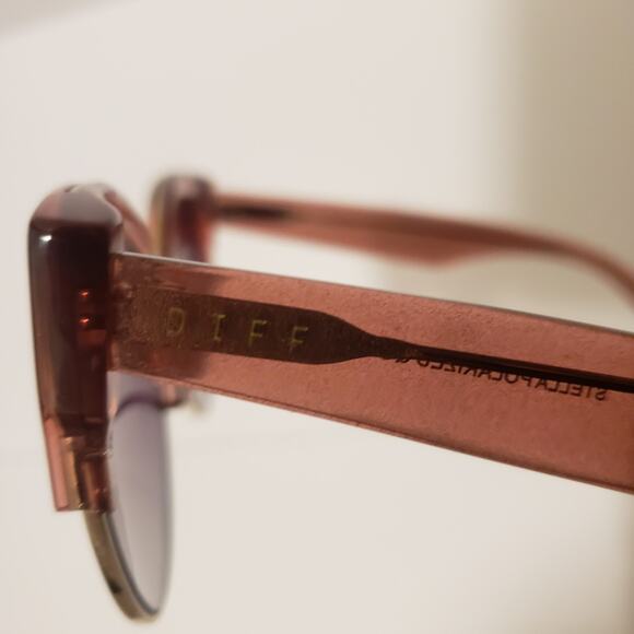 DIFF Eyewear Stella Polarized Sunglasses Womens Pink Gradient Round QG-TB3P #11S main image 4